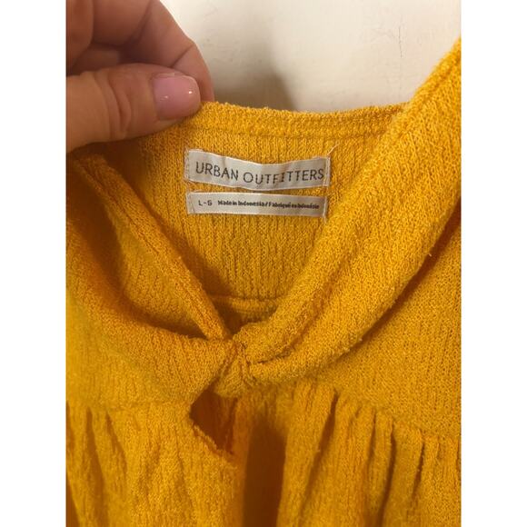 URBAN OUTFITTERS Women's Marigold Cutout Babydoll TANK Large NEW - Picture 3 of 7